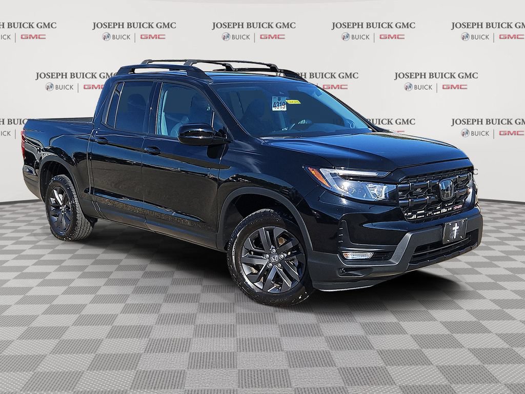 Used 2025 Honda Ridgeline Sport image 1