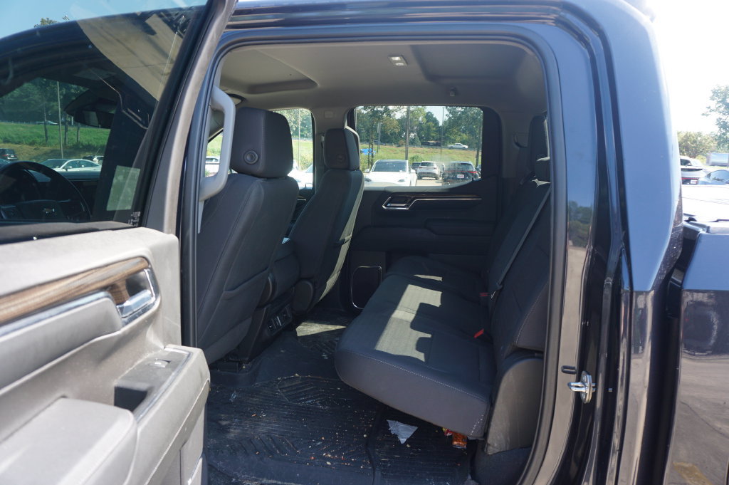 Used 2024 Chevrolet Silverado 1500 LT AWD/4WD image 15