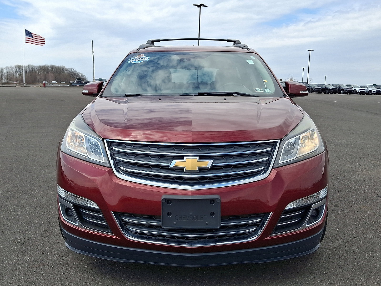 Used 2017 Chevrolet Traverse Premier image 2