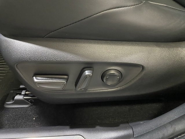 Certified 2024 Toyota Venza Nightshade image 13