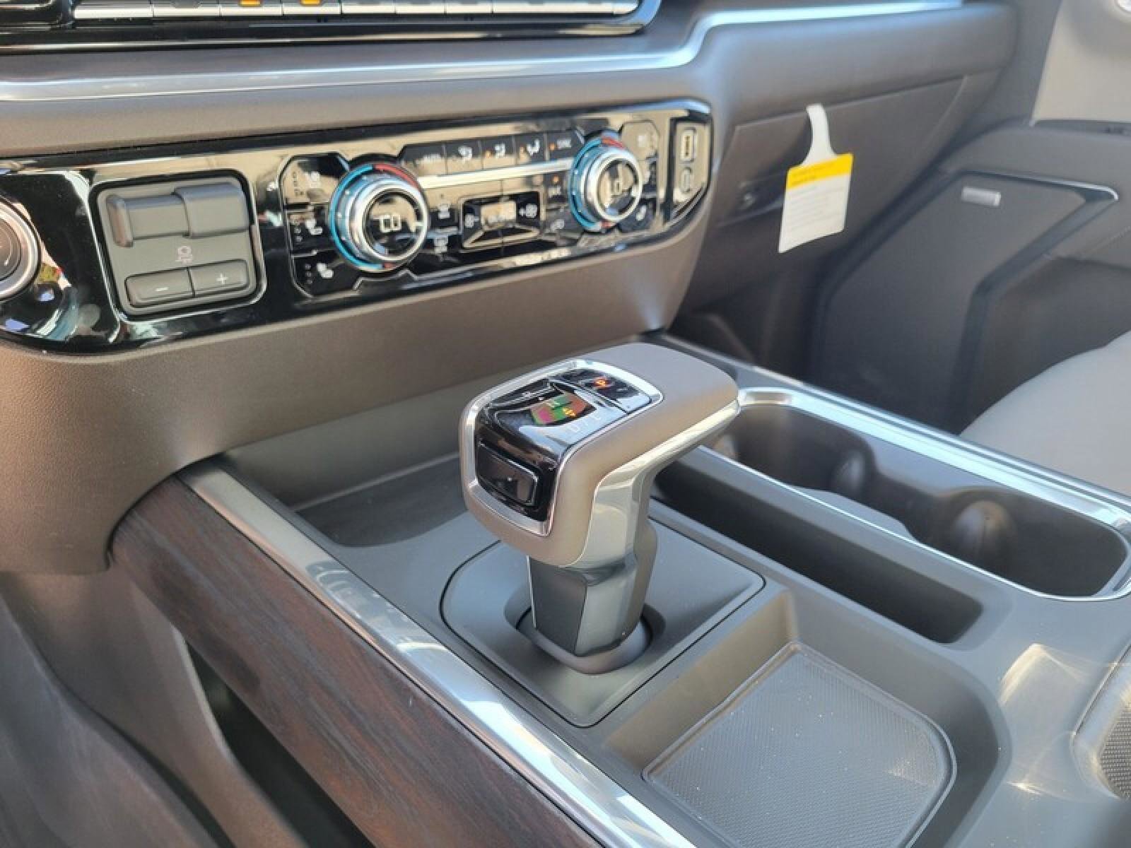 New 2026 GMC Sierra 1500 SLT image 22