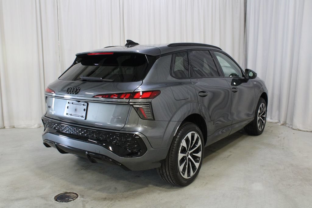New 2026 Audi Q3 quattro 2.0T AWD/4WD image 26