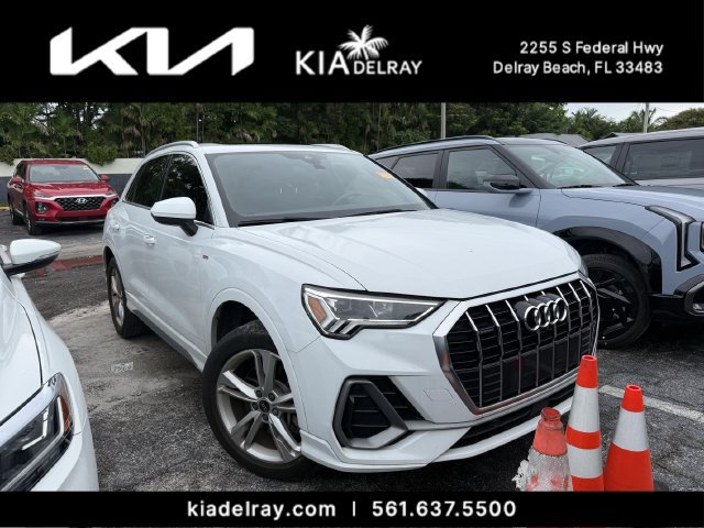 Used 2022 Audi Q3 2.0T Premium Plus w/ Premium Plus Package AWD/4WD image 6
