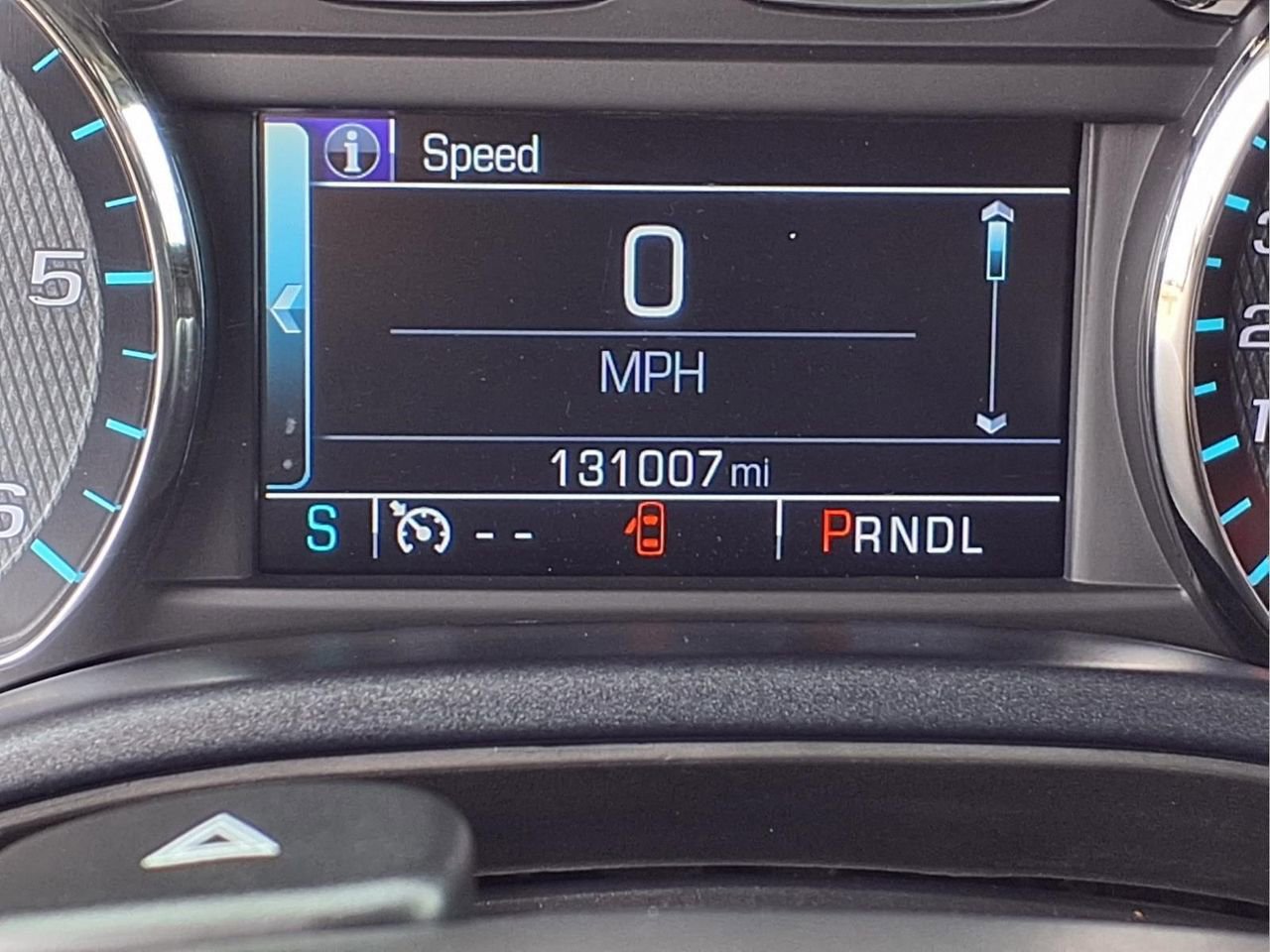 Used 2017 Chevrolet Silverado 1500 LT w/ Midnight Edition image 23