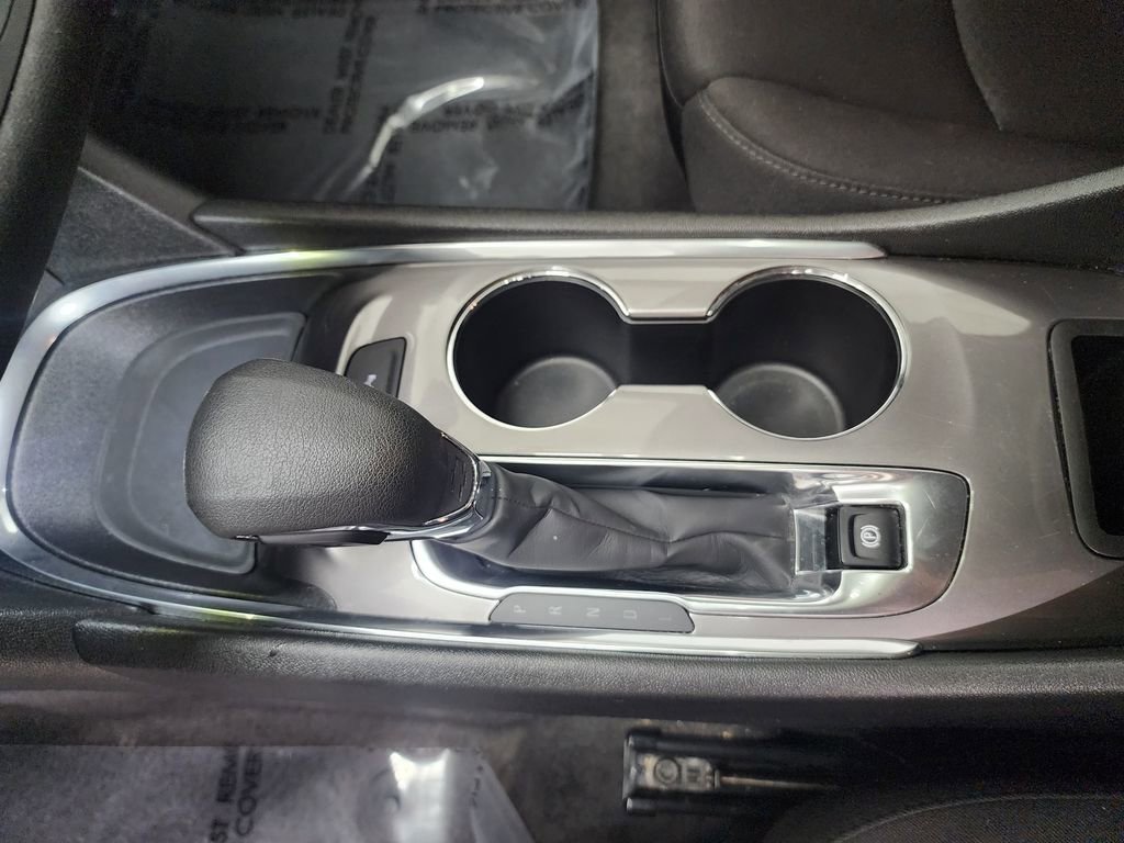 Used 2024 Chevrolet Malibu LT FWD image 20