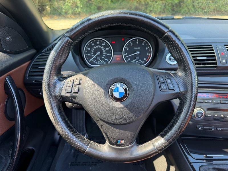 Used 2008 BMW 135i Convertible RWD image 29