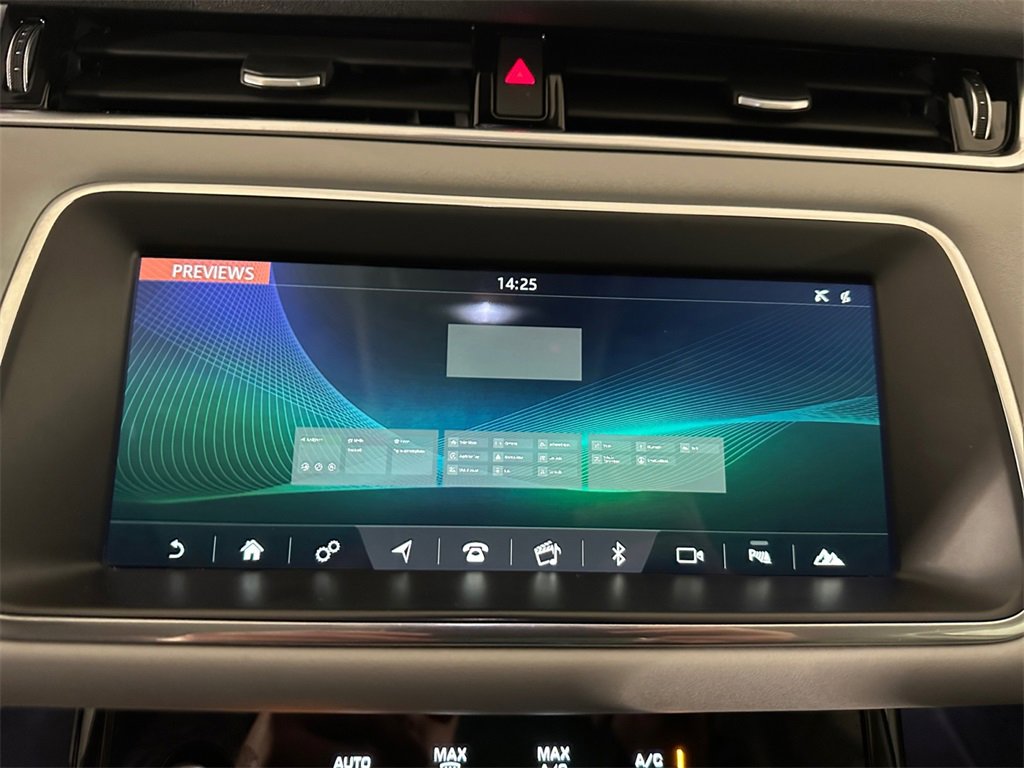 Used 2020 Land Rover Range Rover Evoque S image 18