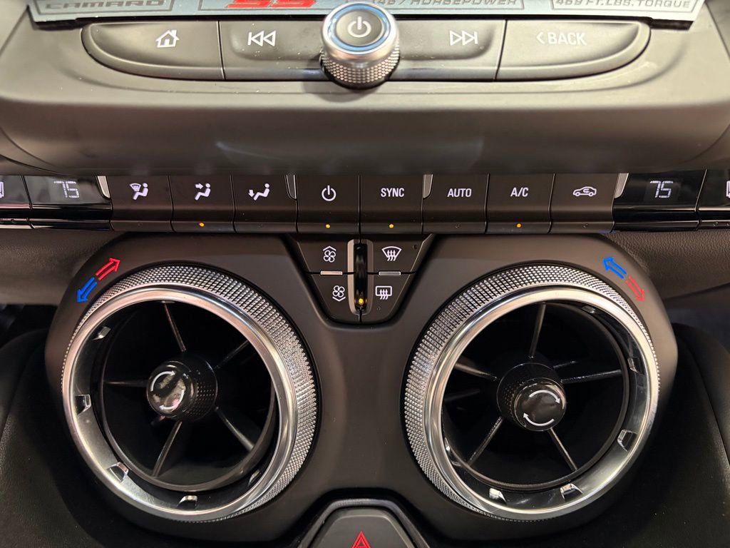 Used 2018 Chevrolet Camaro SS image 23