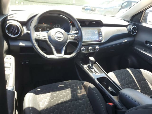 Used 2023 Nissan Kicks SV FWD image 10