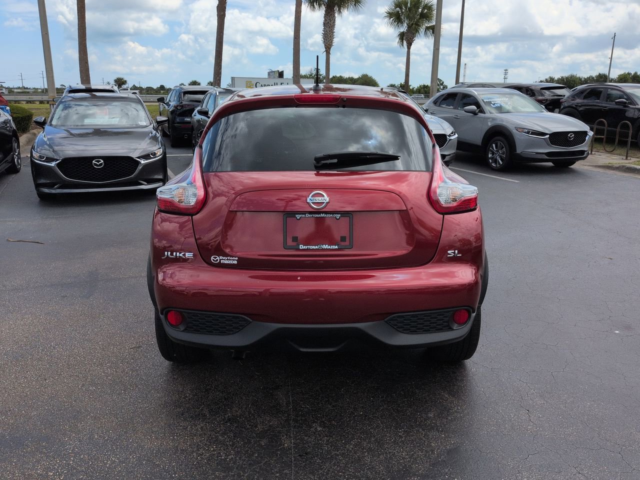 Used 2015 Nissan Juke SL FWD image 5