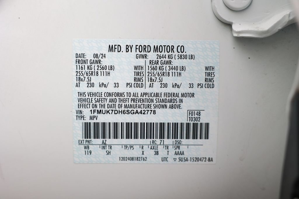 Used 2025 Ford Explorer Active w/ Active Comfort Package RWD image 38