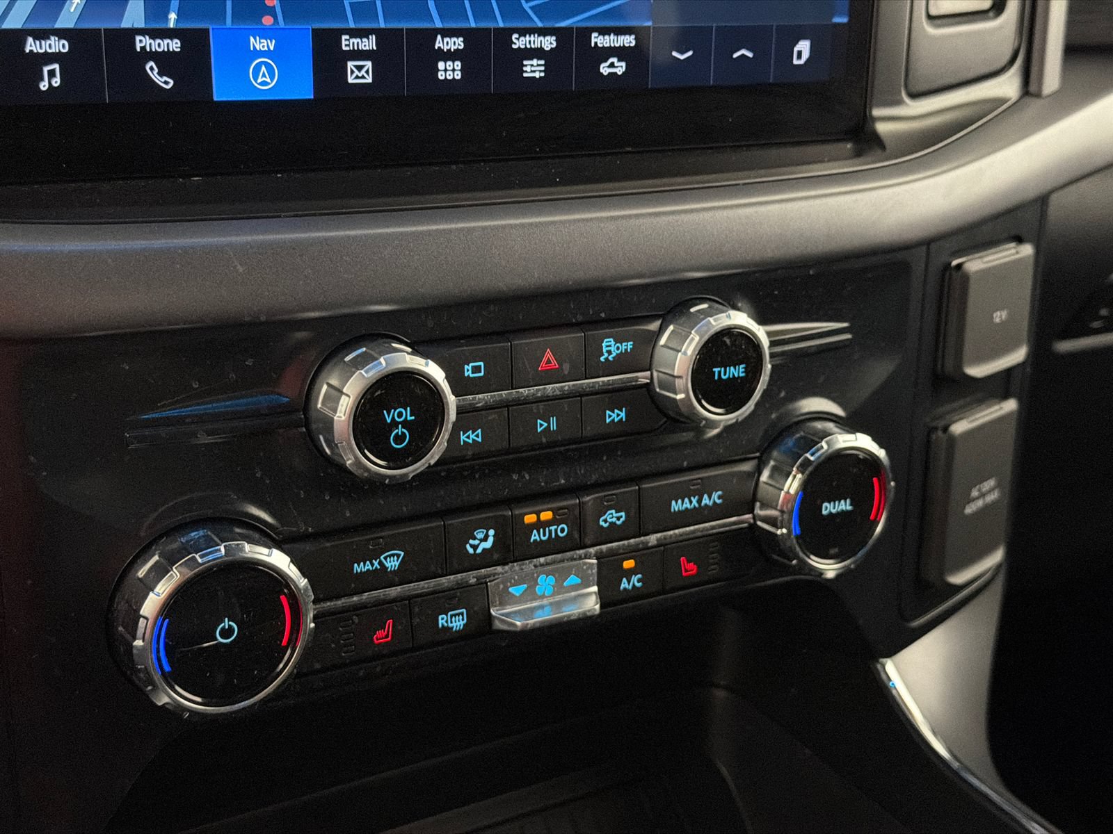 Used 2026 Ford F150 XLT w/ Equipment Group 302A MID AWD/4WD image 25