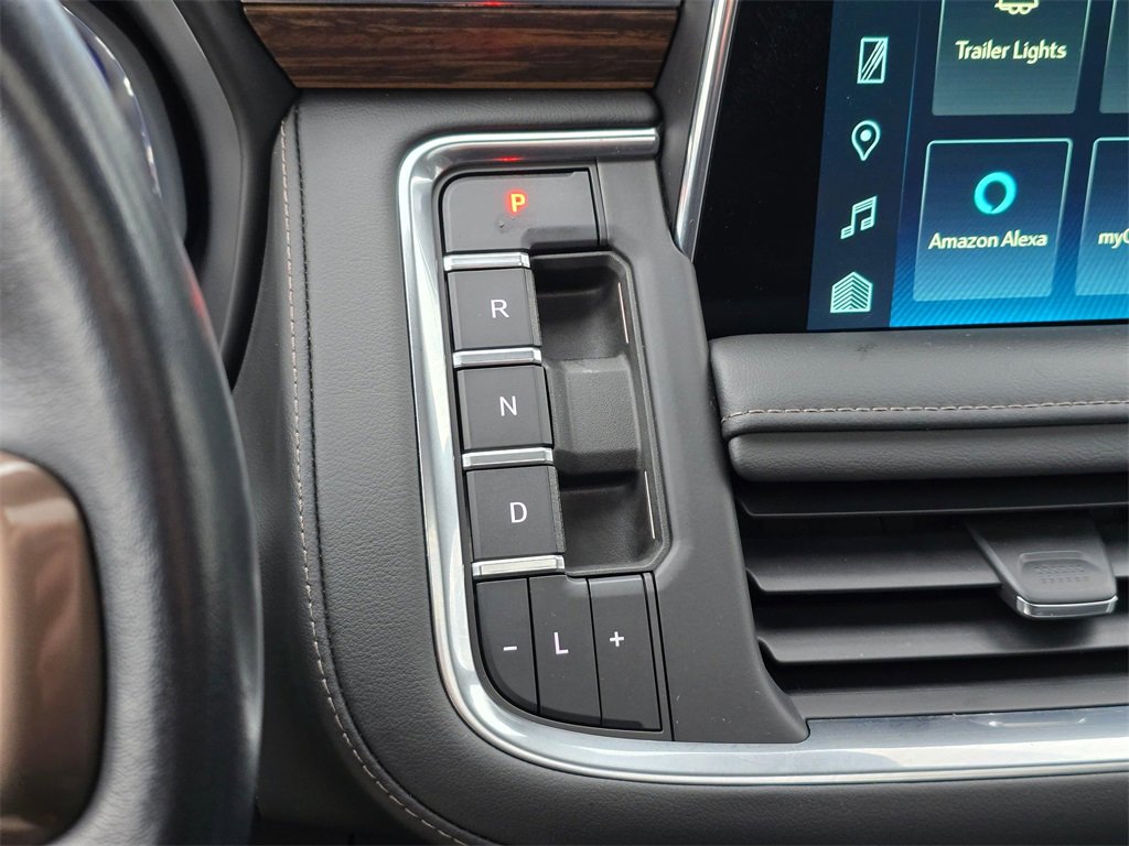 Used 2022 Chevrolet Suburban High Country image 28