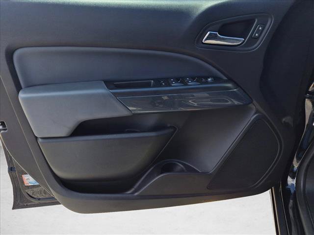 Used 2019 Chevrolet Colorado Z71 AWD/4WD image 27