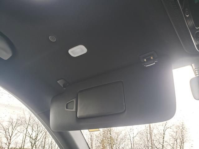 Used 2026 Mercedes-Benz GLC 300 4MATIC image 29