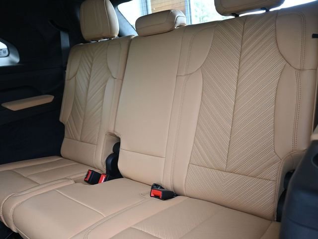 New 2025 Cadillac Escalade IQ Sport 2 image 17