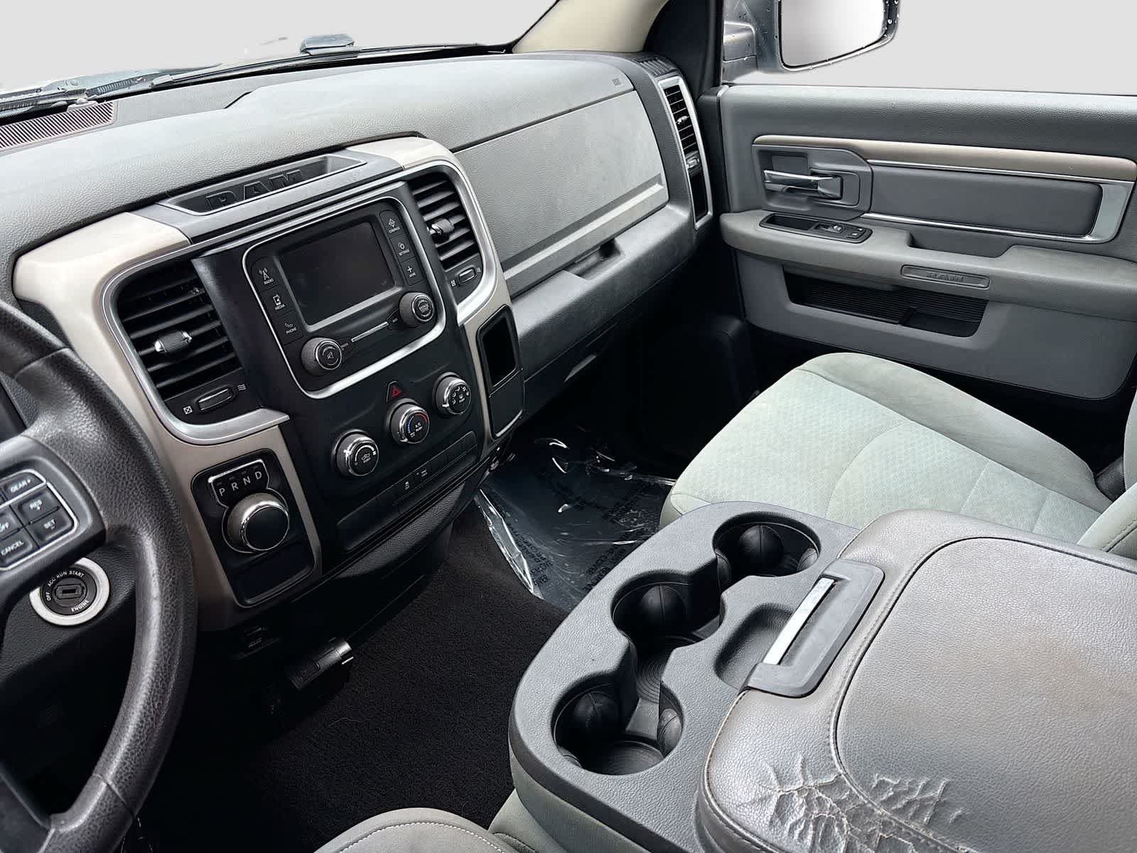 Used 2017 RAM 1500 Classic SLT RWD image 20