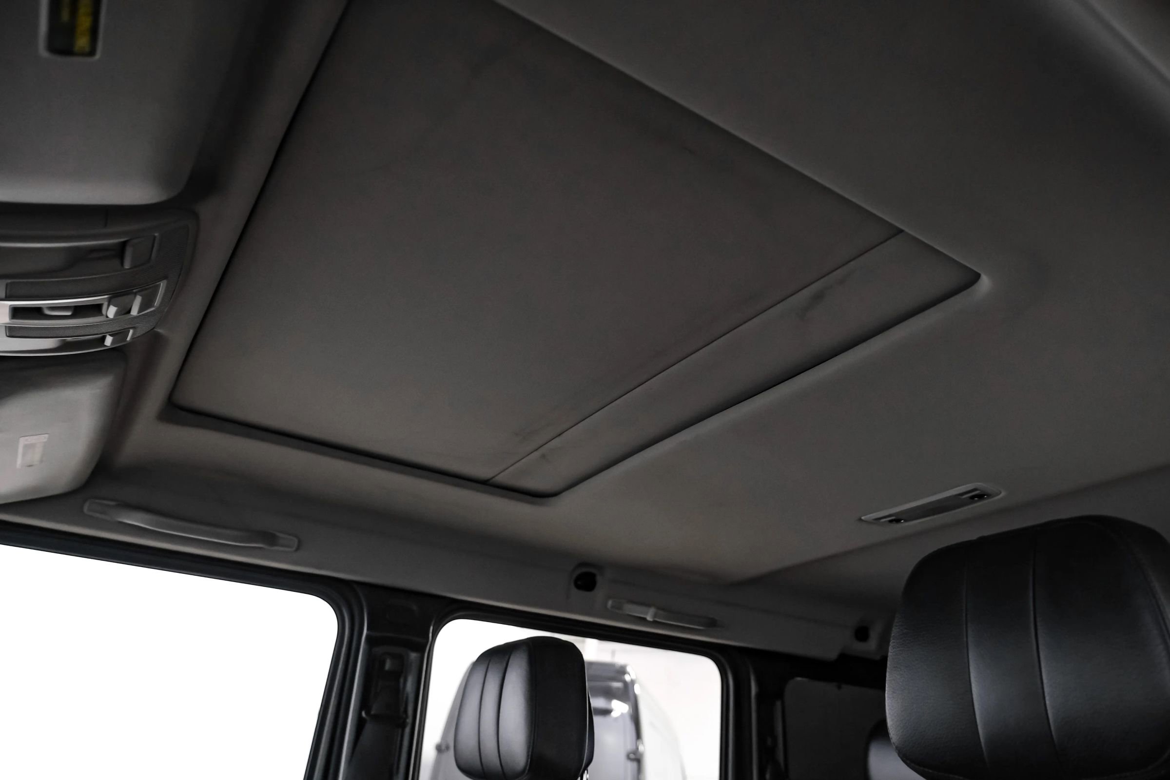 Used 2013 Mercedes-Benz G 550 image 29