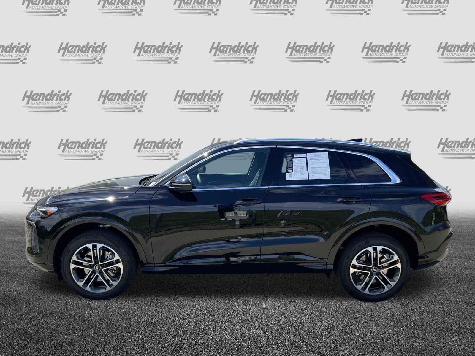 Certified 2025 Audi Q5 Premium w/ Premium Plus AWD/4WD image 6