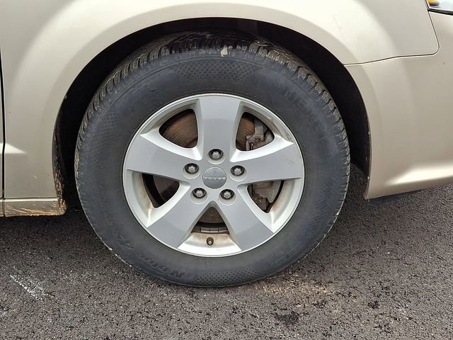 Used 2013 Dodge Grand Caravan SE image 9