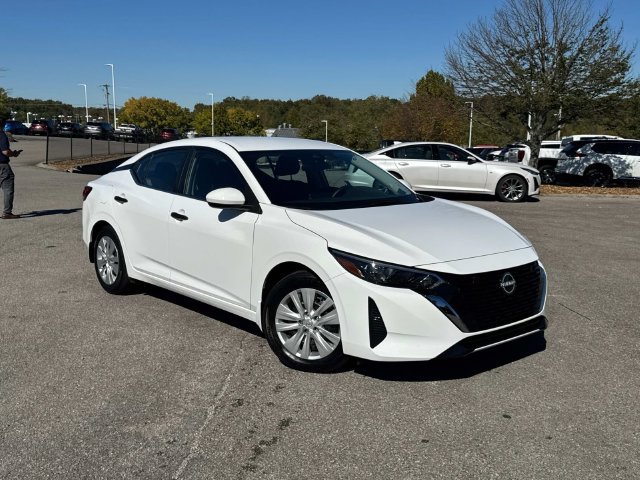 Used 2025 Nissan Sentra S FWD image 2