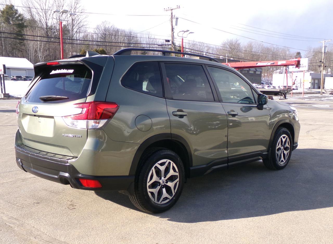 Used 2019 Subaru Forester Premium image 9