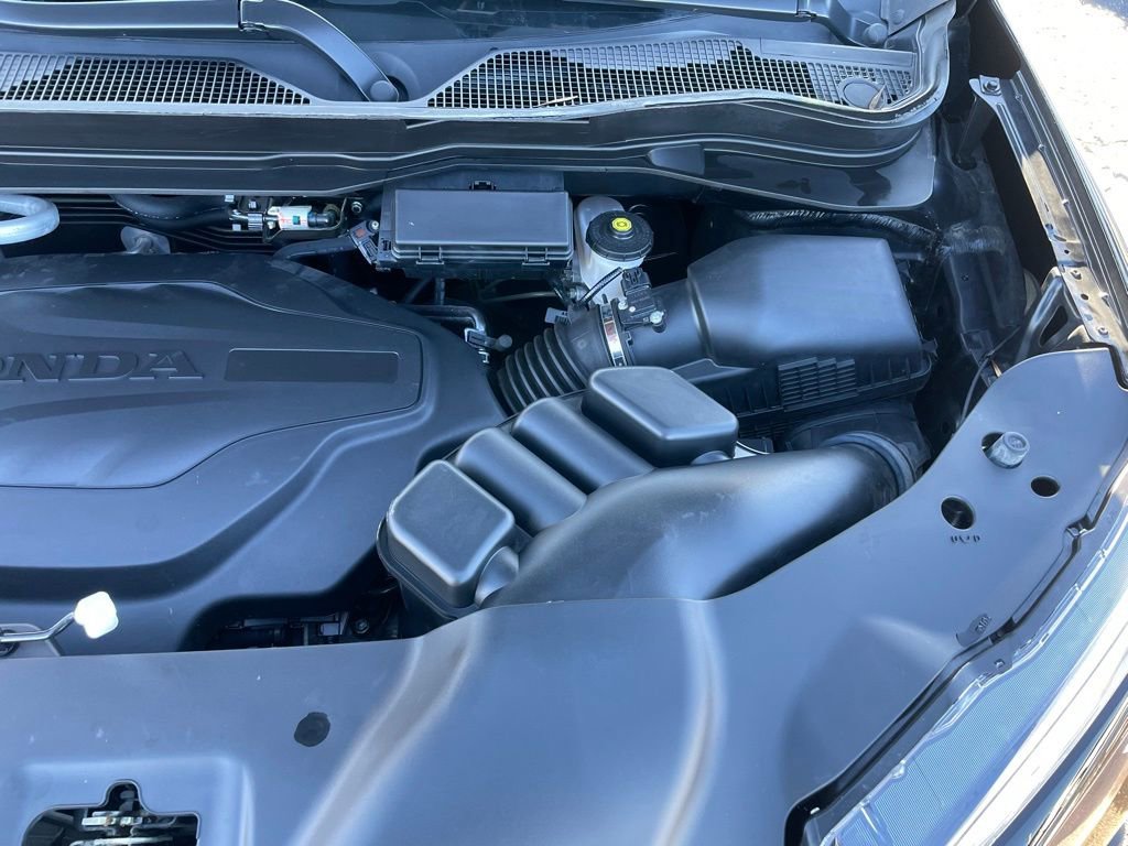 Used 2022 Honda Pilot Sport image 37