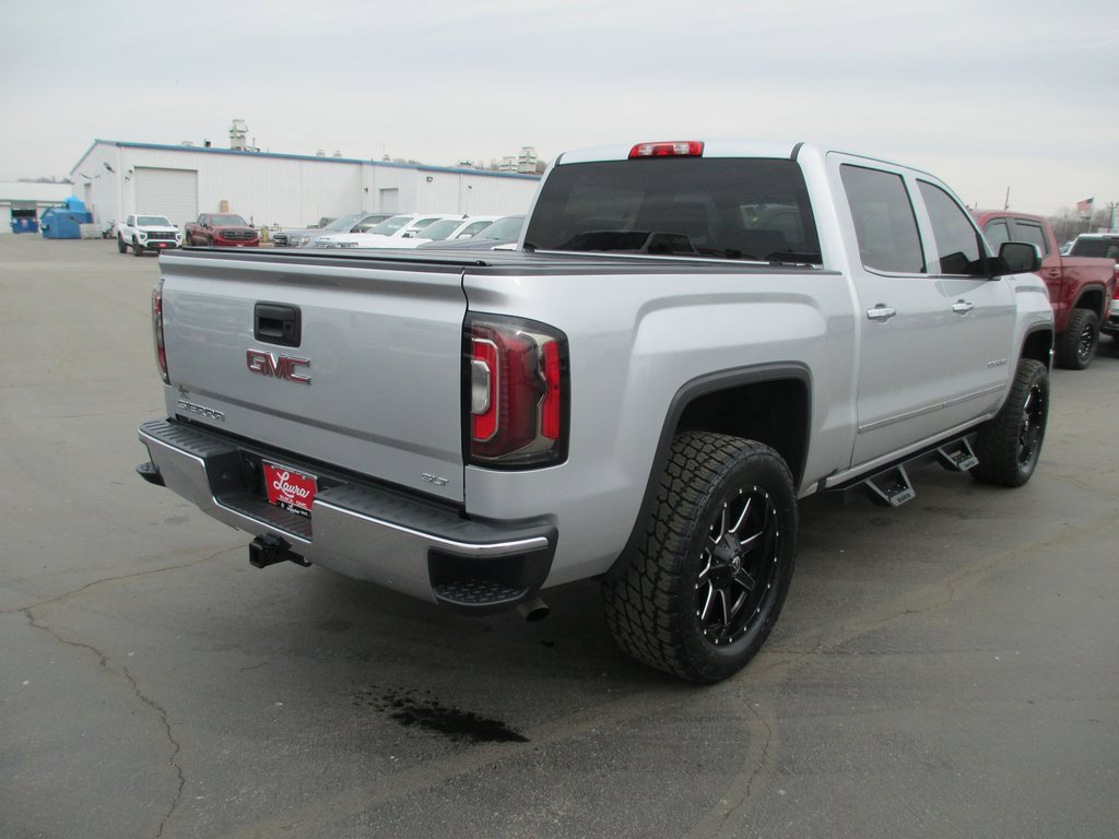 Used 2018 GMC Sierra 1500 SLT w/ SLT Premium Package image 3