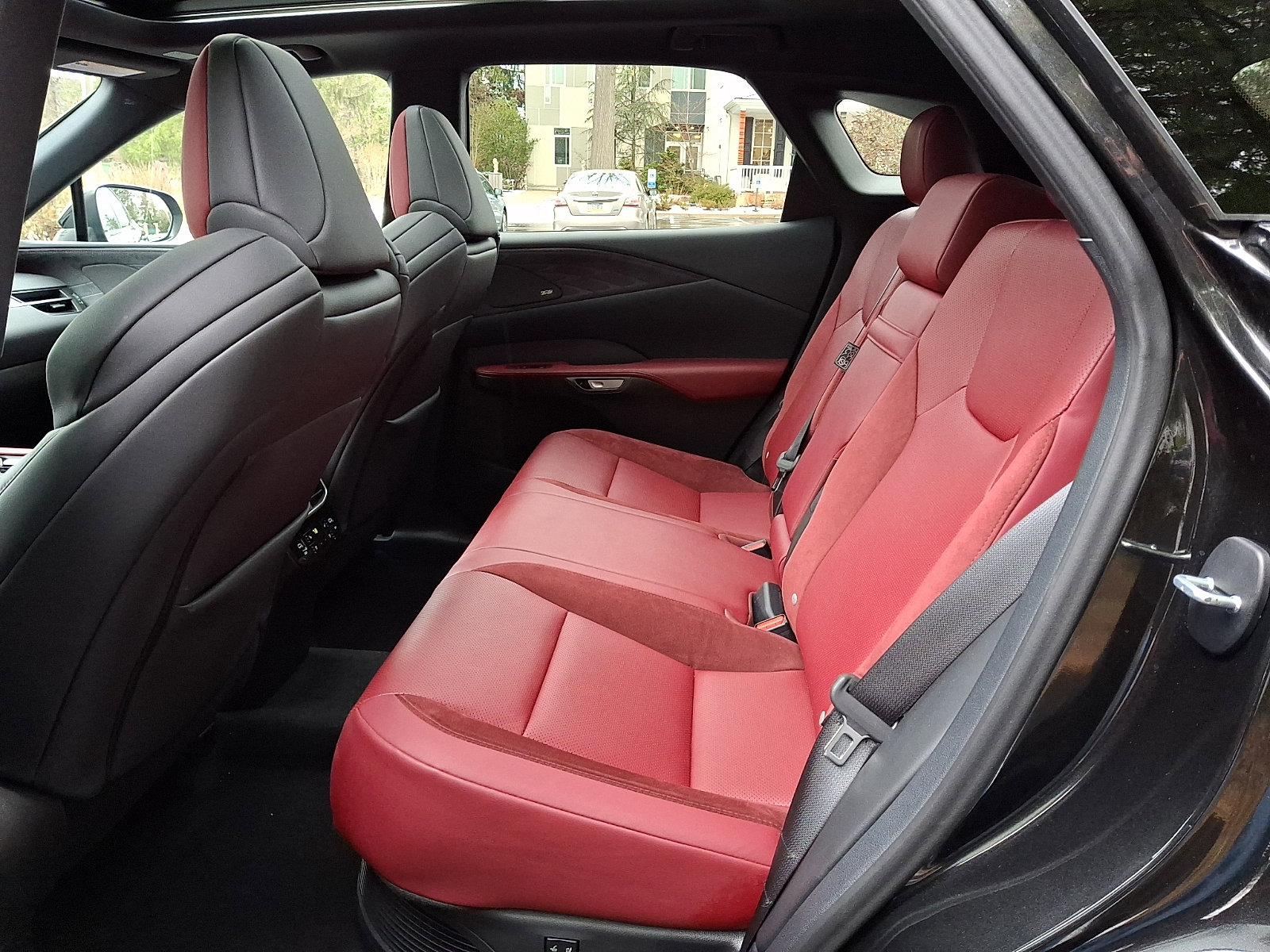 Certified 2024 Lexus RX 500h F Sport w/ Convenience Package image 10