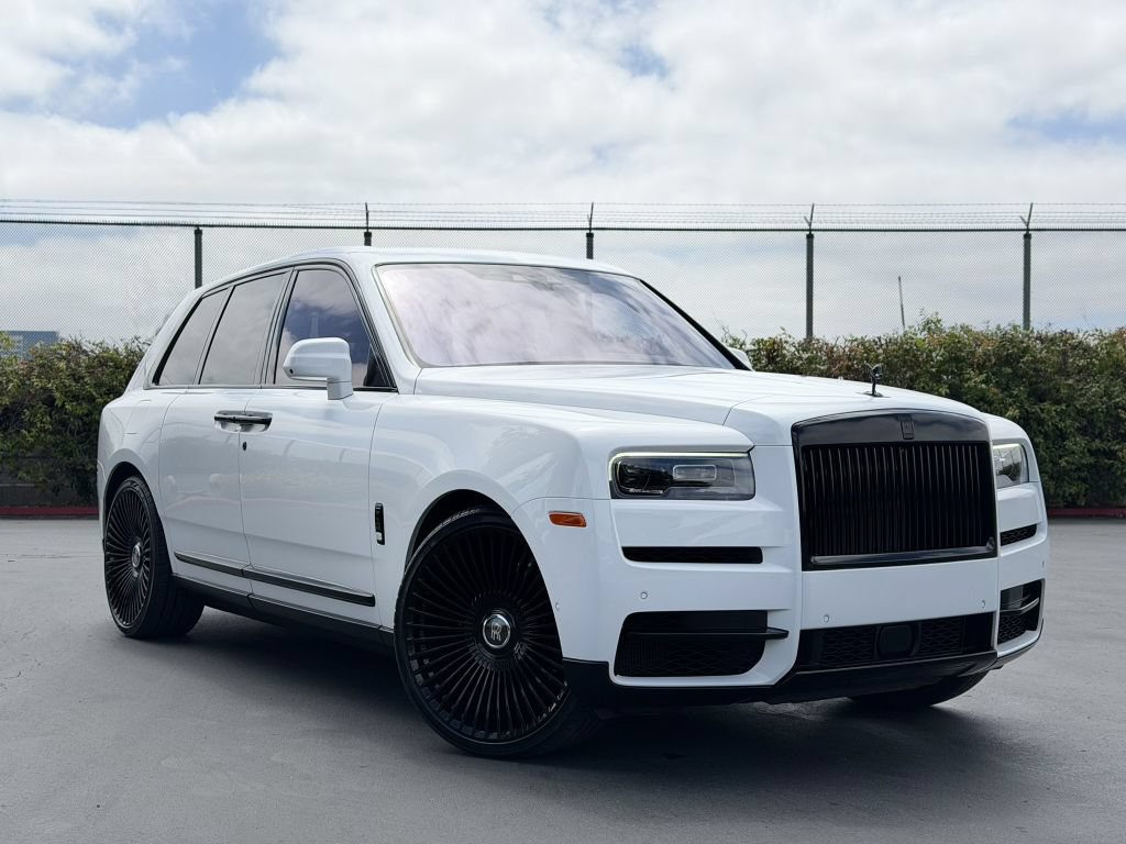Used 2021 Rolls-Royce Cullinan AWD/4WD image 17