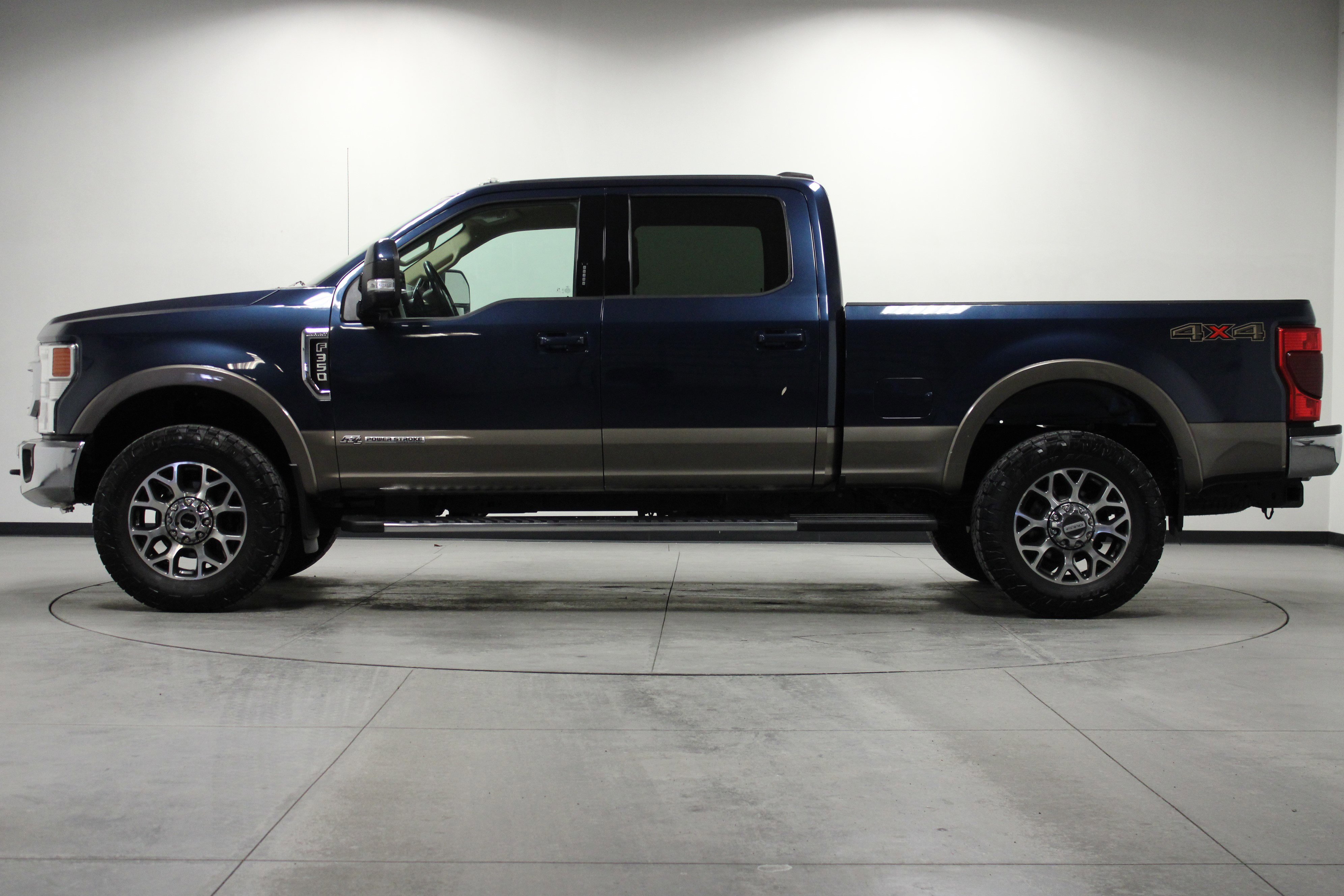 Used 2020 Ford F350 Lariat w/ Snow Plow Prep Package image 7