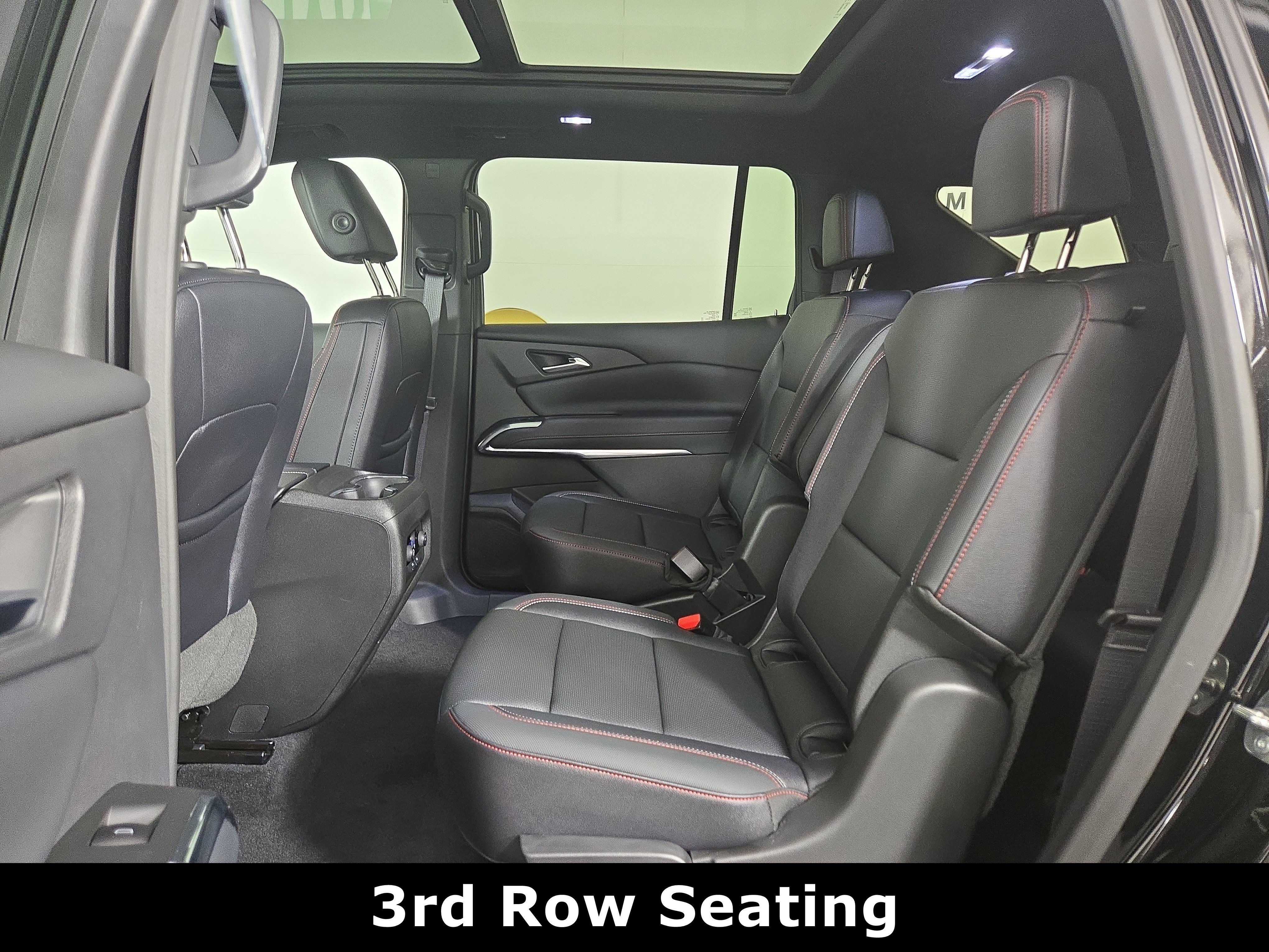 Certified 2025 Chevrolet Traverse Z71 image 12