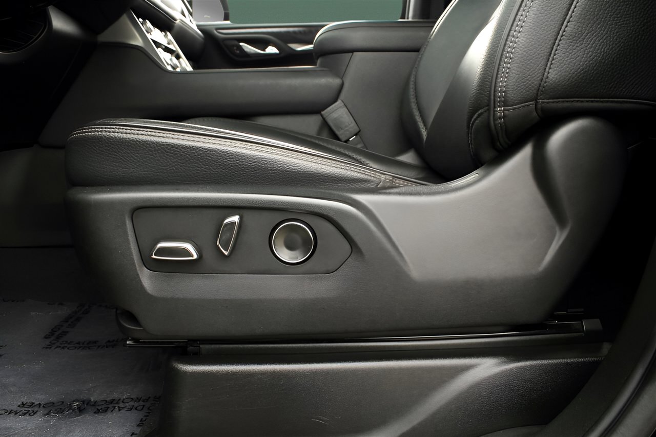 Used 2021 GMC Yukon XL Denali w/ Advanced Technology Package image 15