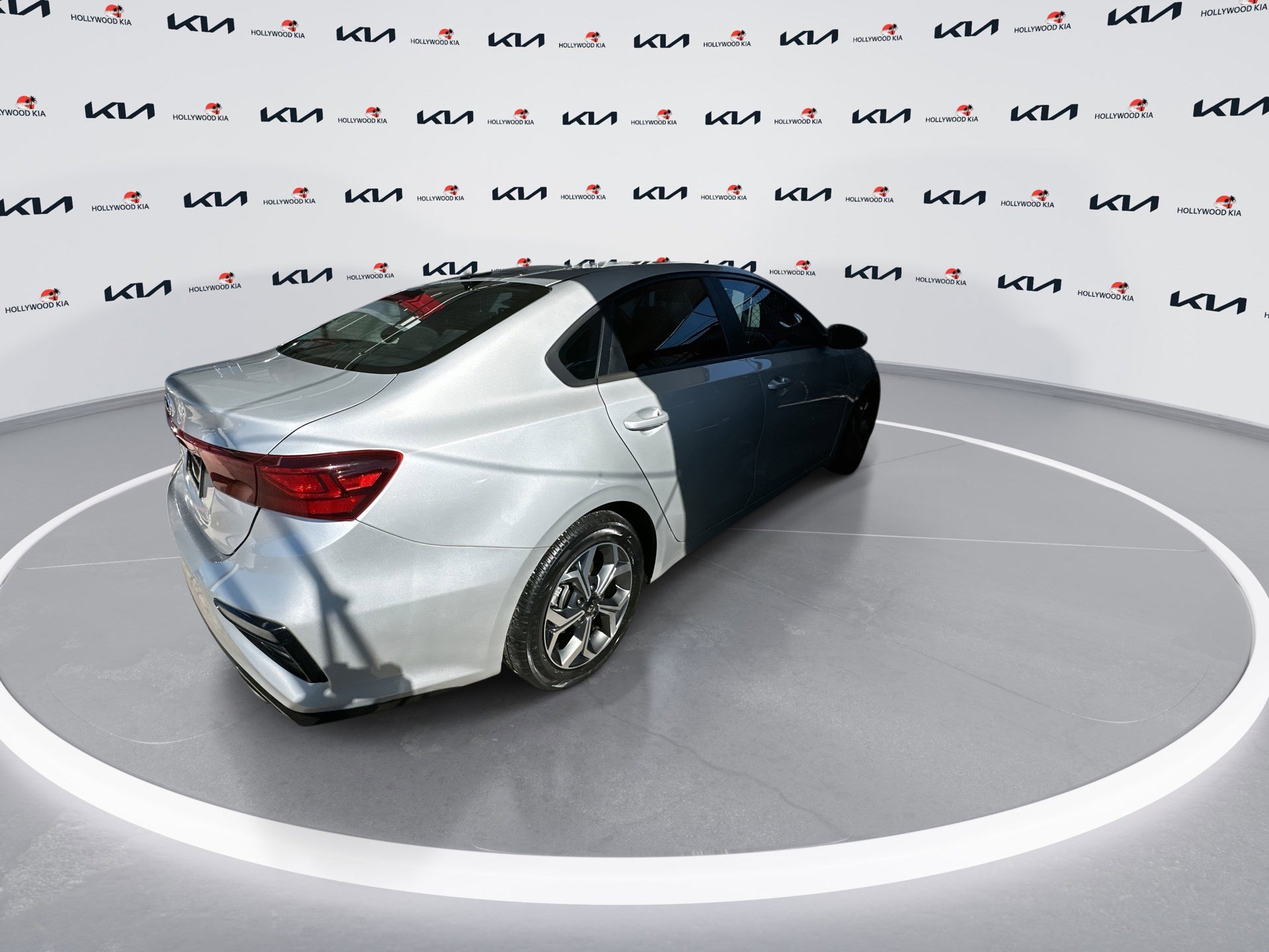 Used 2021 Kia Forte LXS image 8