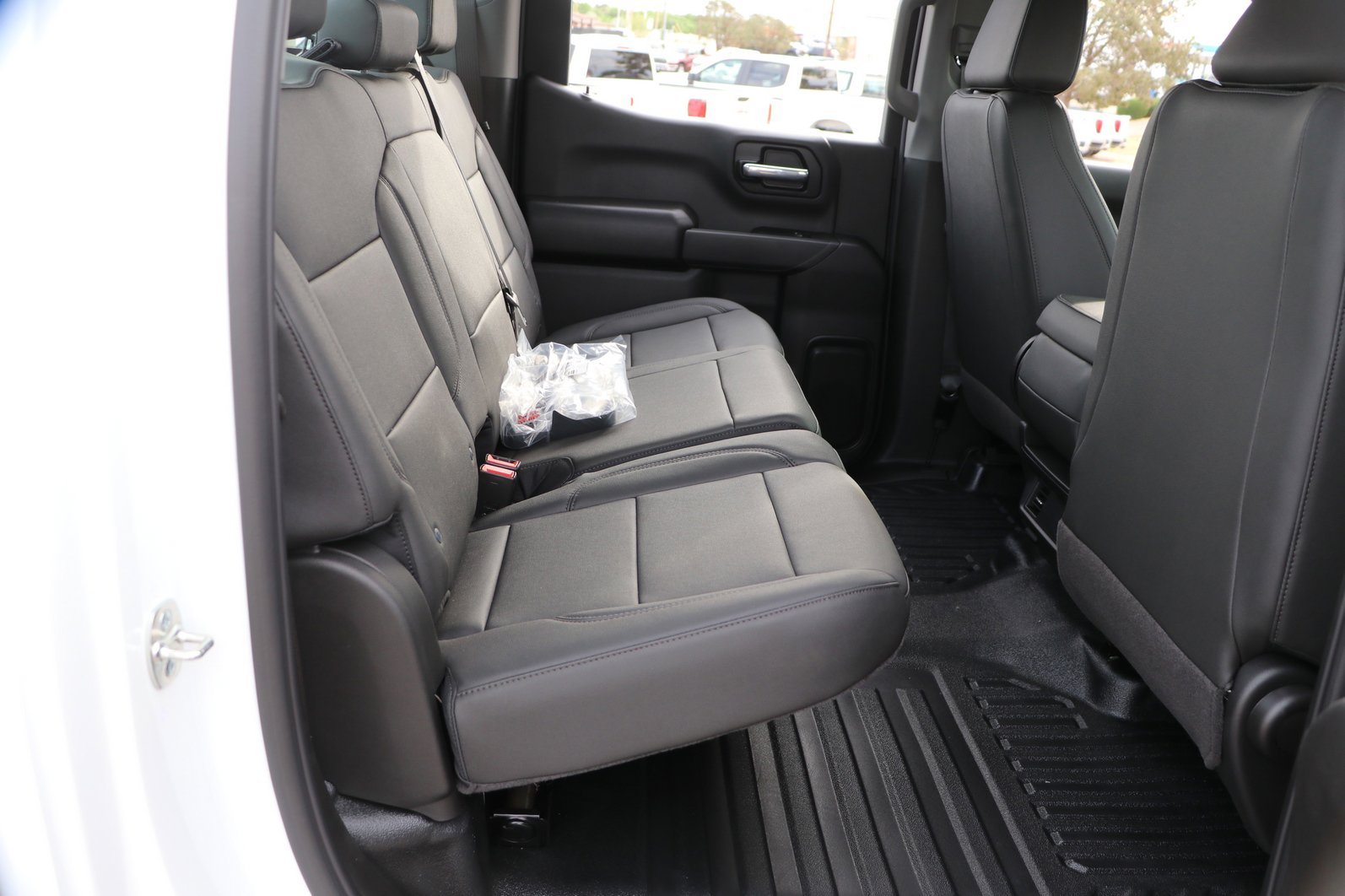 New 2026 GMC Sierra 1500 Pro w/ X31 Off-Road Package image 29