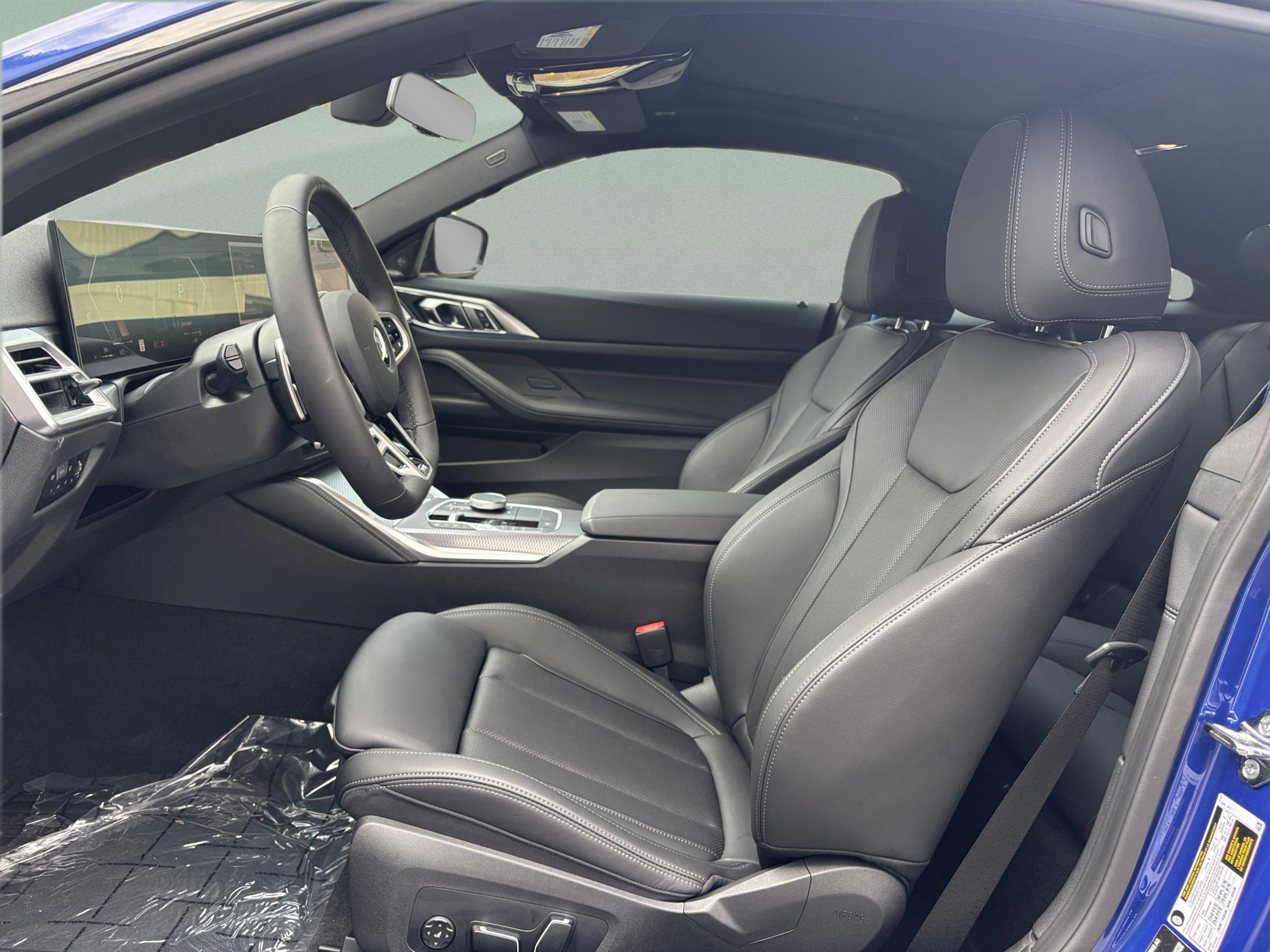 Used 2026 BMW 430i Coupe w/ M Sport Package image 19