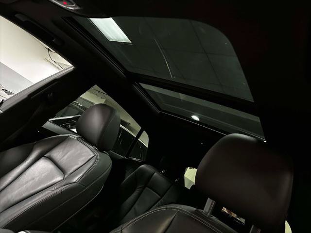Used 2019 Audi Q8 Premium w/ Convenience Package AWD/4WD image 13