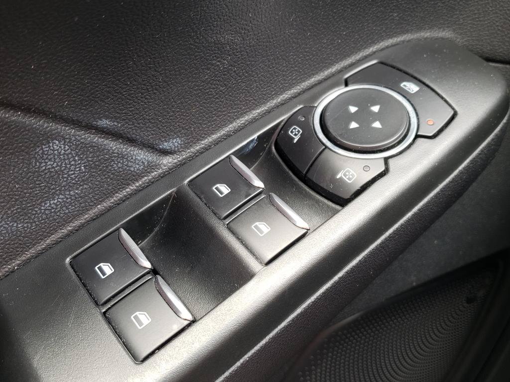 Used 2022 Ford Escape SEL w/ SEL Stealth AWD Package image 19