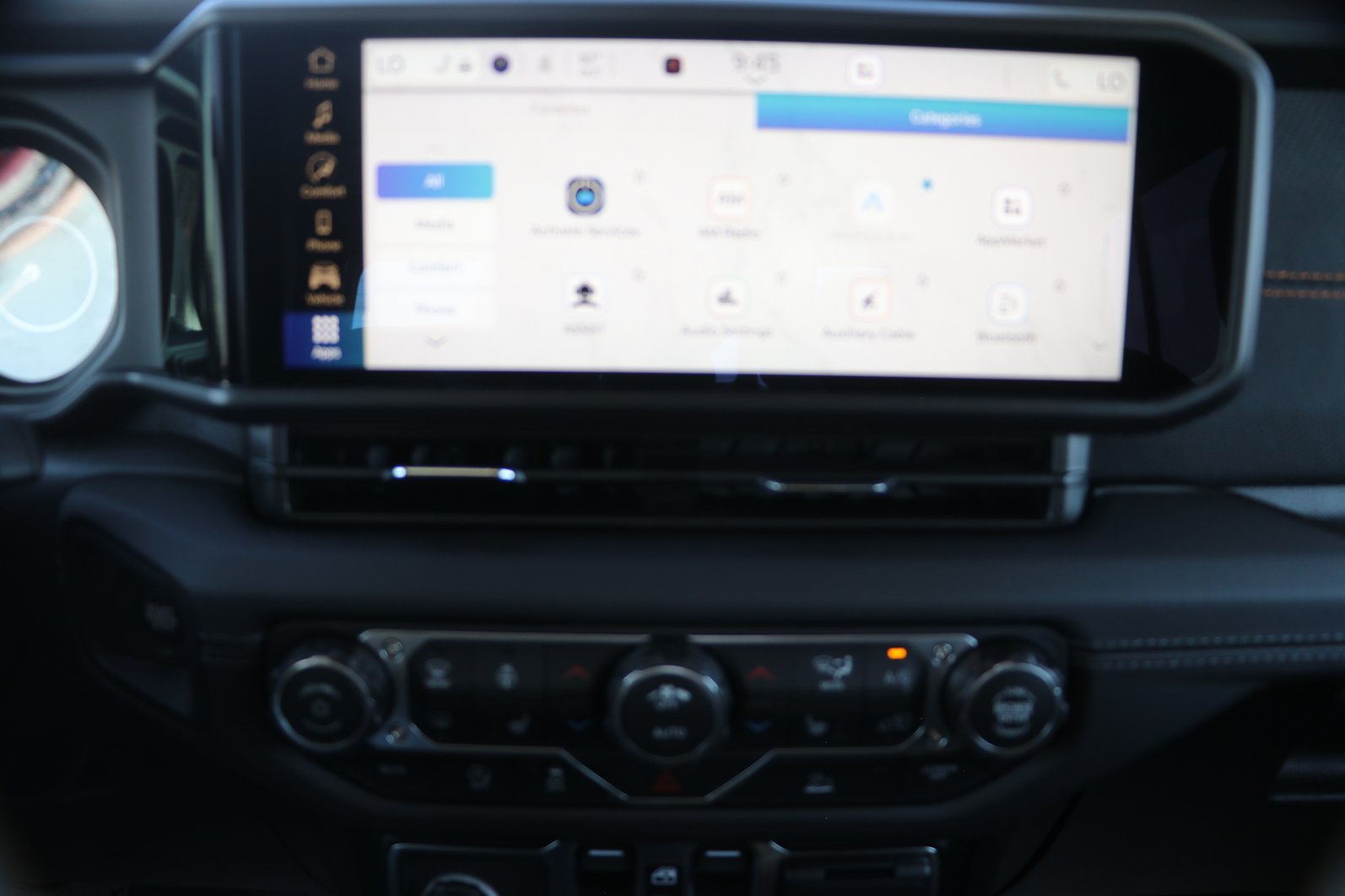 New 2026 Jeep Gladiator Mojave AWD/4WD image 19