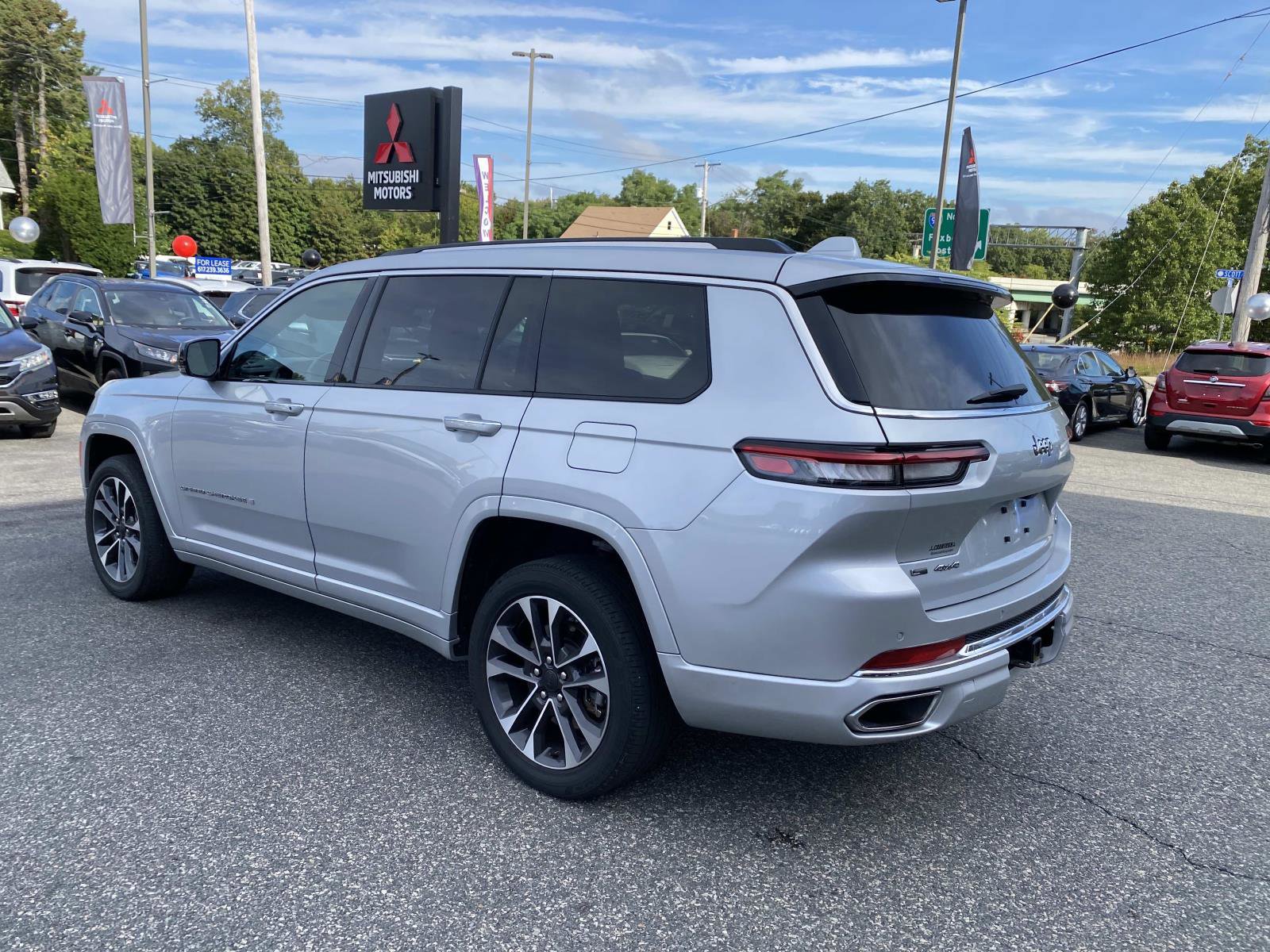 Used 2022 Jeep Grand Cherokee L Overland video 3