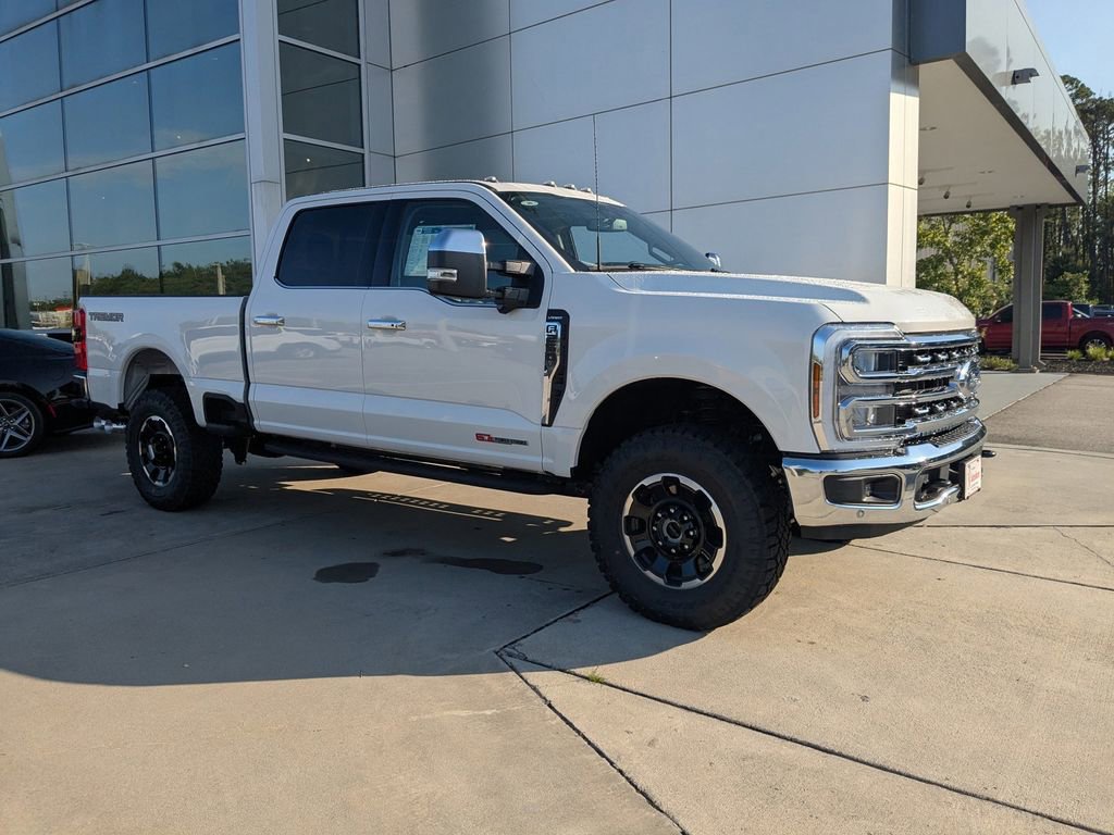 New 2025 Ford F250 Lariat w/ Lariat Ultimate Package image 3