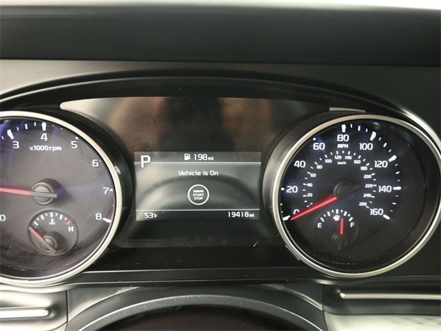 Used 2024 Kia Carnival LX image 7