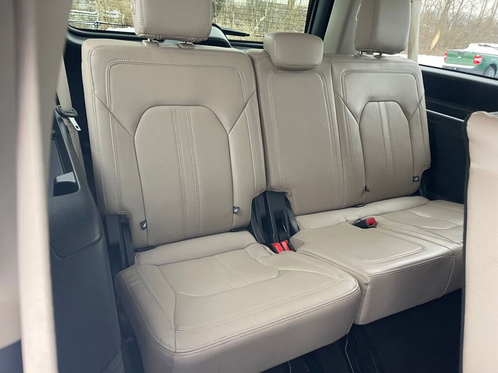 Used 2024 Ford Expedition Max Limited image 23