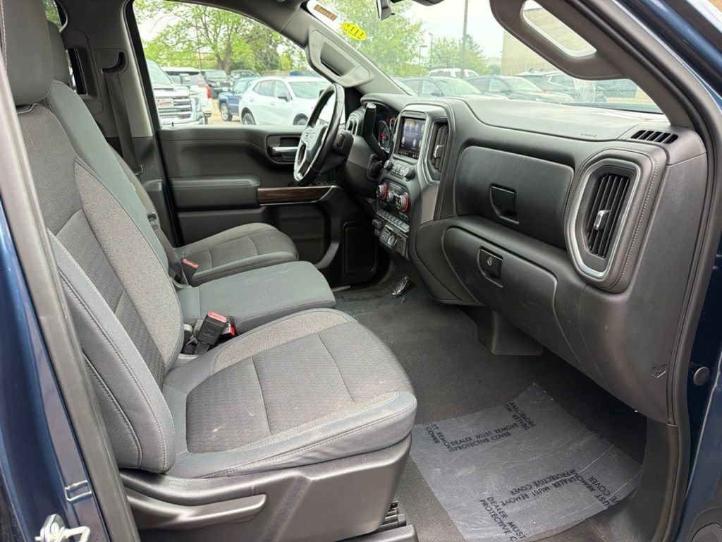 Used 2019 Chevrolet Silverado 1500 LT w/ All-Star Edition AWD/4WD image 20