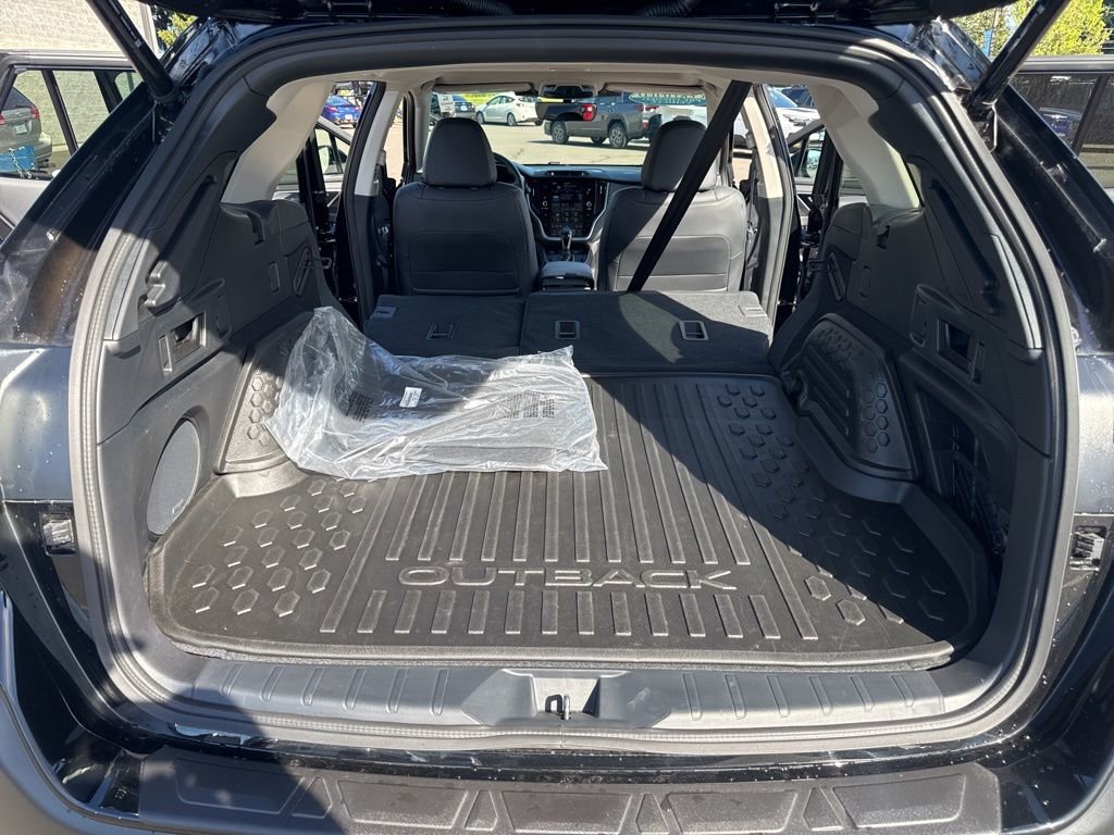 Certified 2025 Subaru Outback Limited w/ Tech Package 2 image 18