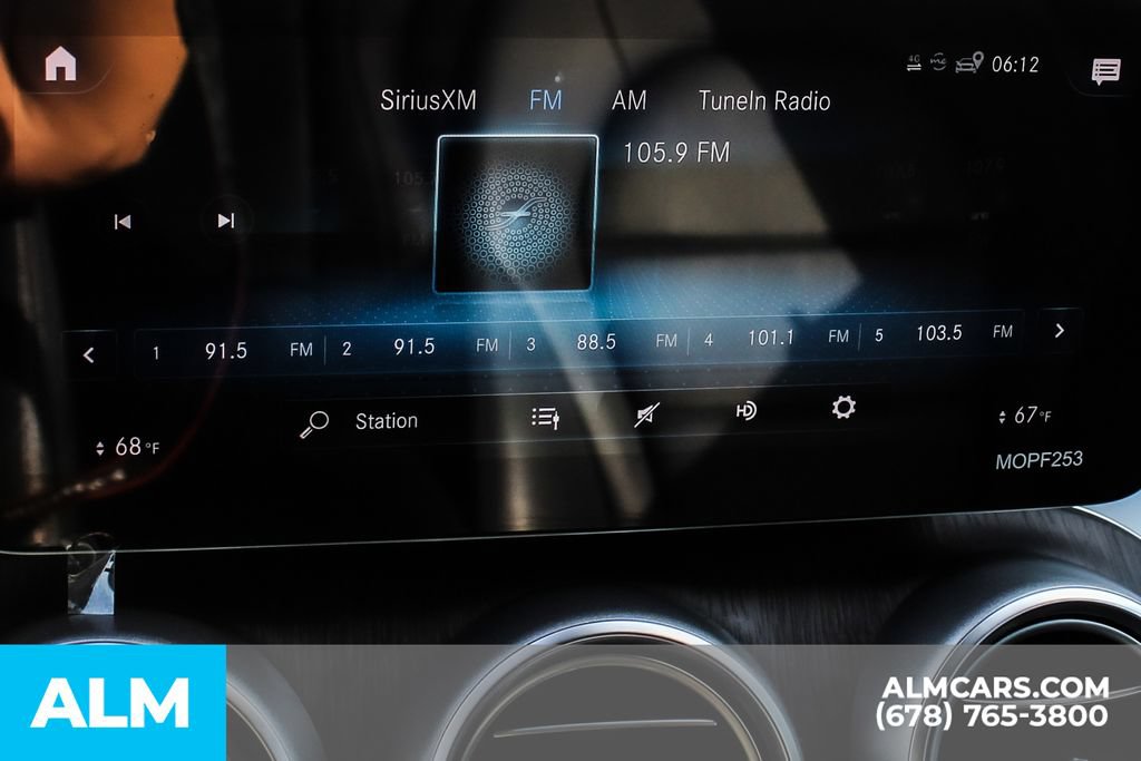 Used 2021 Mercedes-Benz GLC 300 4MATIC w/ Premium Package image 34