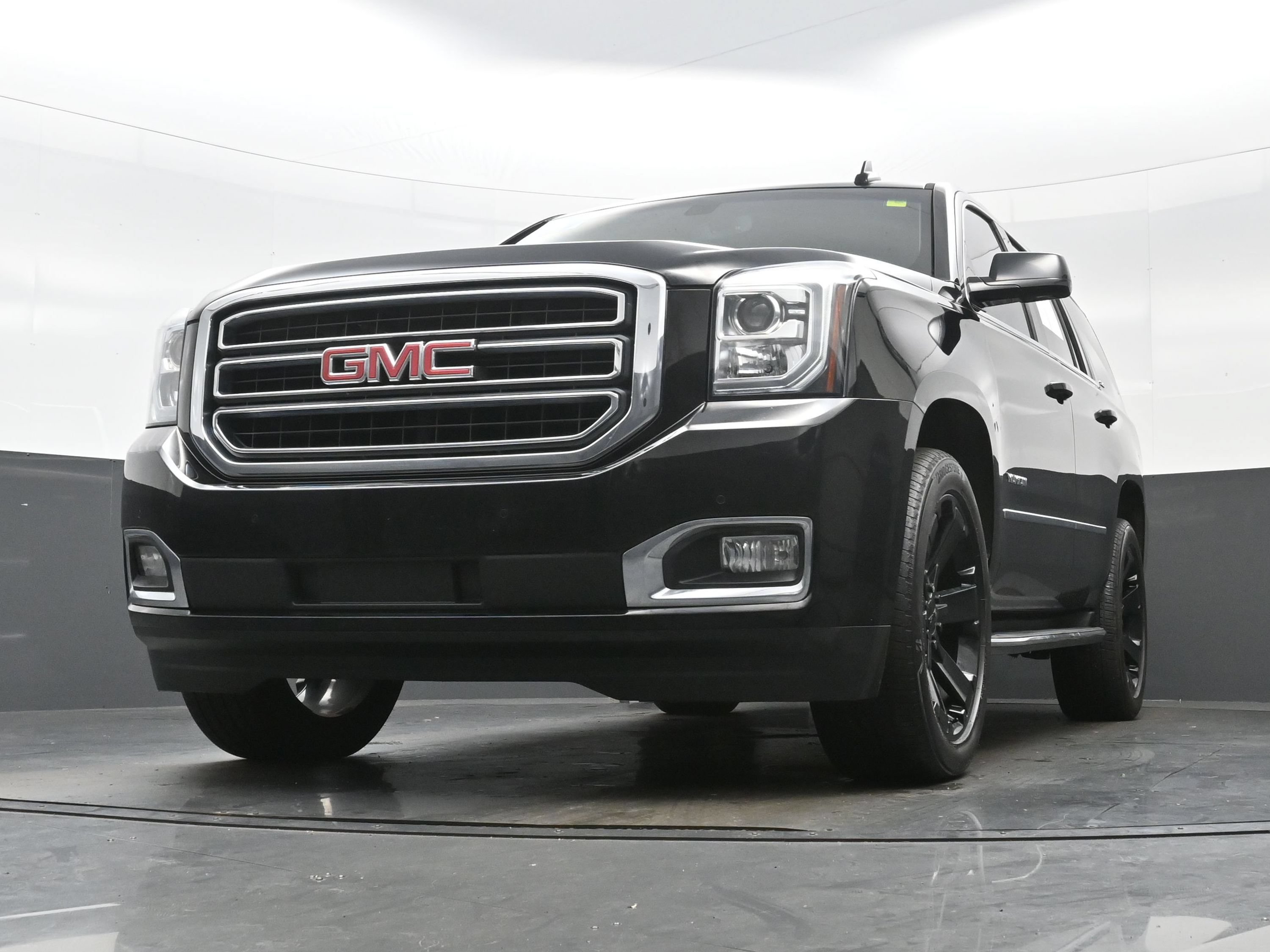 Used 2019 GMC Yukon SLE w/ HD Trailering Package AWD/4WD image 27