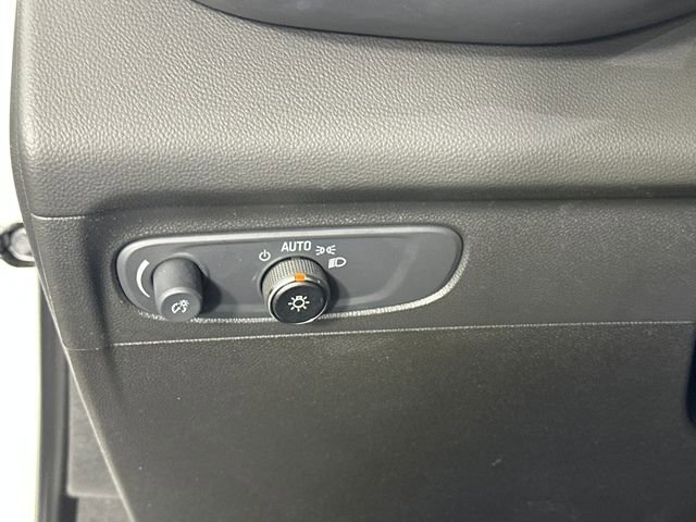 Used 2022 Buick Envision Preferred FWD image 19