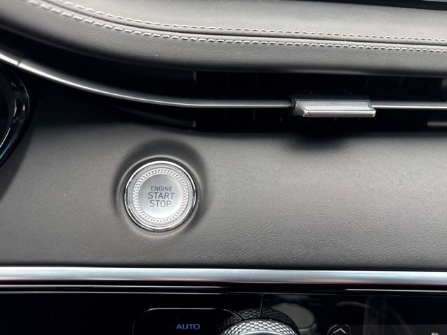 Used 2023 Genesis GV70 2.5T Sport Prestige w/ Sport Prestige Package image 17