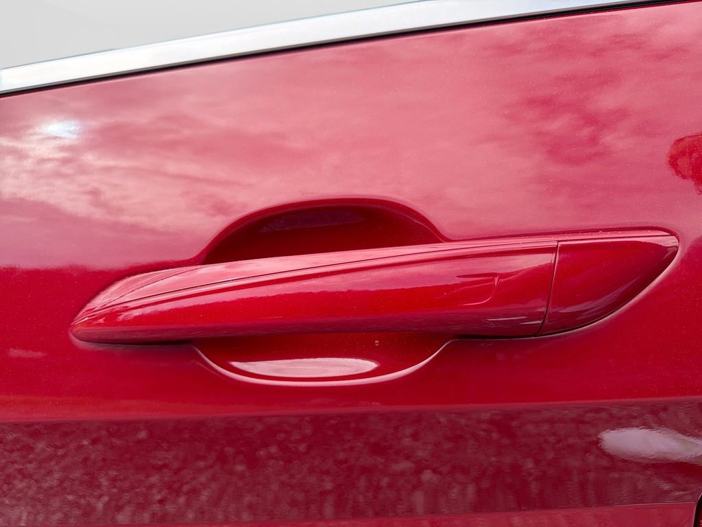 Certified 2023 Hyundai Elantra Limited image 13